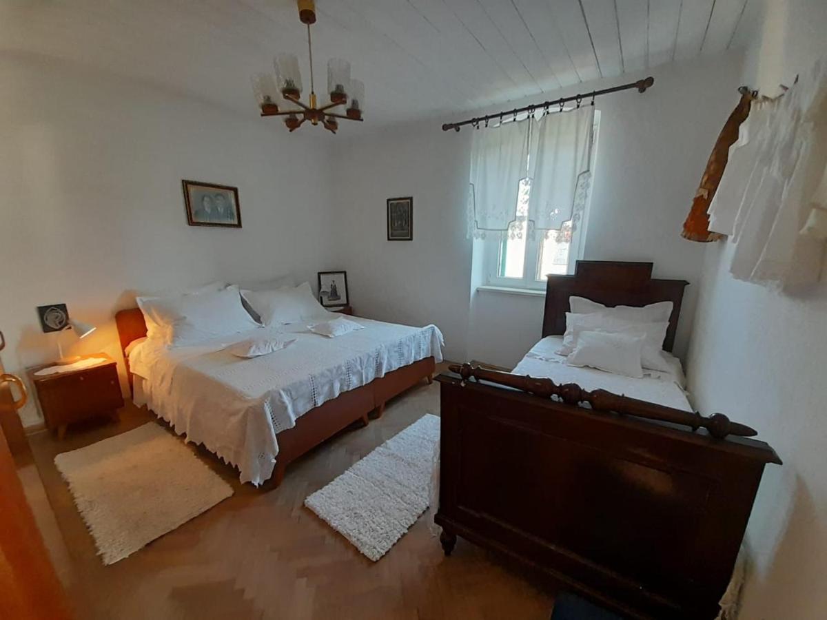 Dida Roko, Rustikalni Apartman S Terasom Kastela Ngoại thất bức ảnh