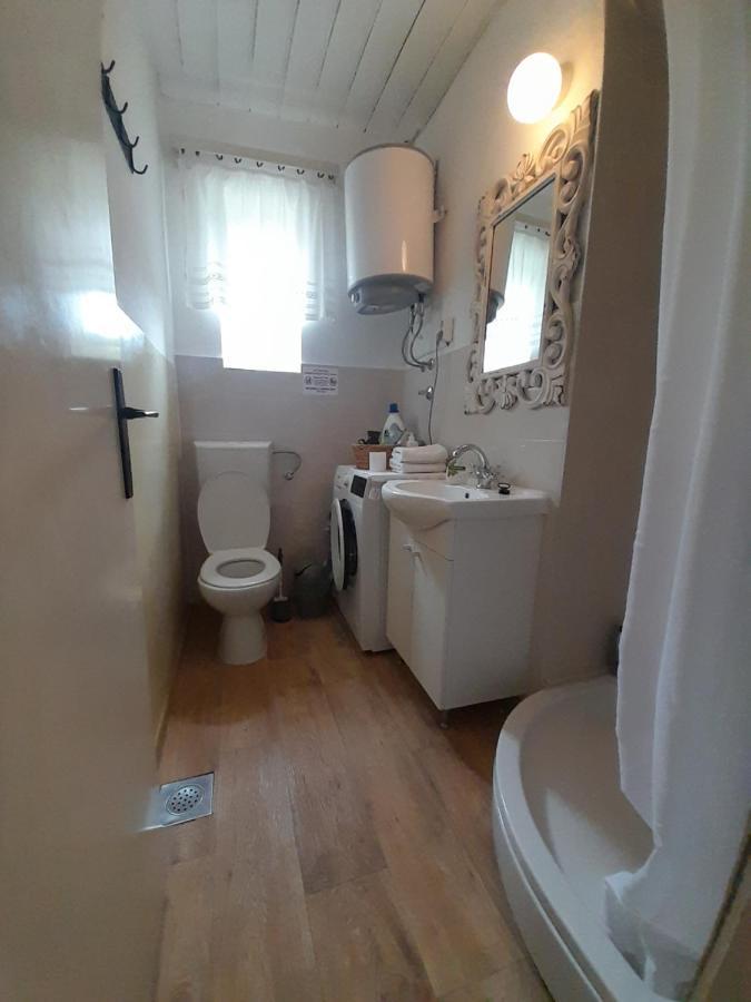 Dida Roko, Rustikalni Apartman S Terasom Kastela Ngoại thất bức ảnh